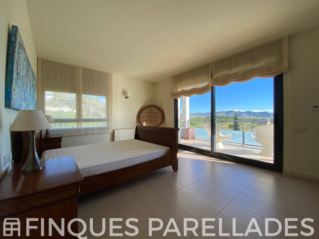 5 bedroom Villa for sale in Sitges with pool garage - € 2,675,000 (Ref: 9926330)