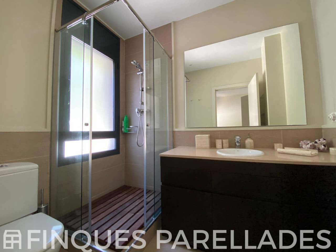5 bedroom Villa for sale in Sitges with pool garage - € 2,675,000 (Ref: 9926330)