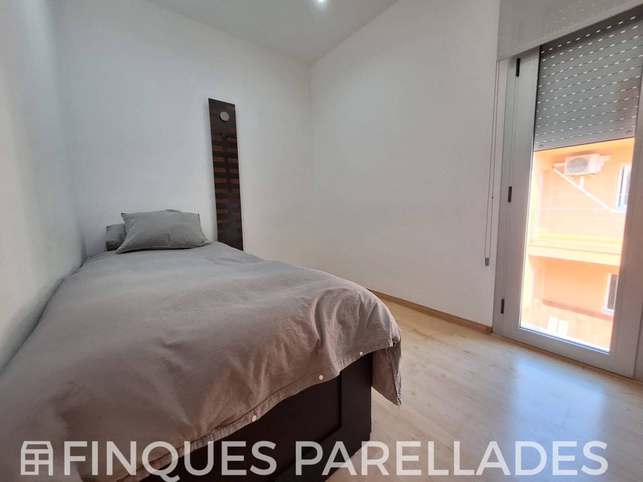 4 chambre Villa/Maison à vendre à Canyelles avec piscine garage - 599 000 € (Ref: 9950908)