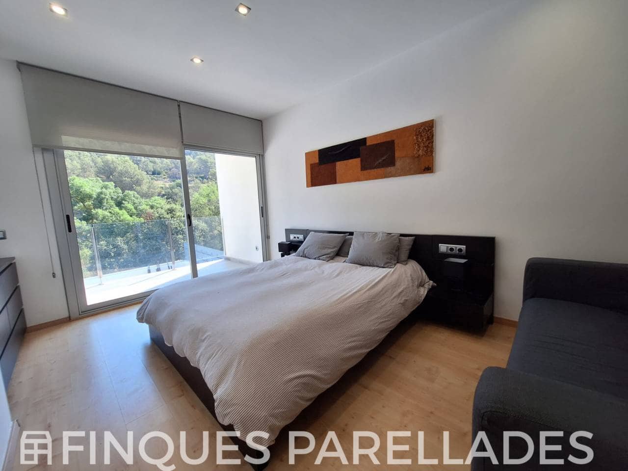 4 chambre Villa/Maison à vendre à Canyelles avec piscine garage - 599 000 € (Ref: 9950908)