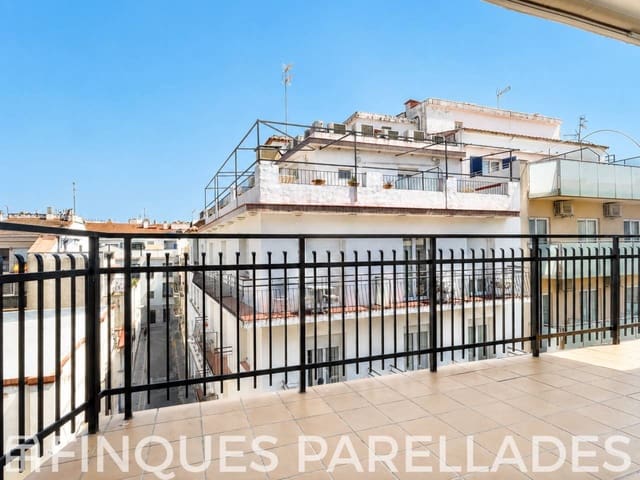 Piso de 2 habitaciones en Sitges en venta - 380.000 € (Ref: 9990077)