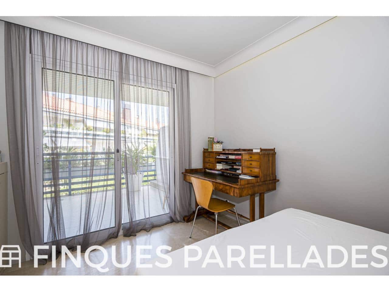 4 slaapkamer Flat te koop in Sitges met zwembad garage - € 1.450.000 (Ref: 9993741)