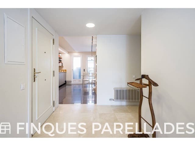 4 slaapkamer Flat te koop in Sitges met zwembad garage - € 1.450.000 (Ref: 9993741)