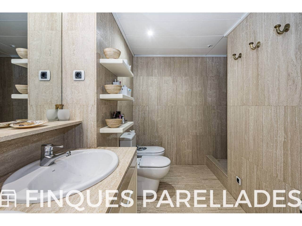 4 slaapkamer Flat te koop in Sitges met zwembad garage - € 1.450.000 (Ref: 9993741)