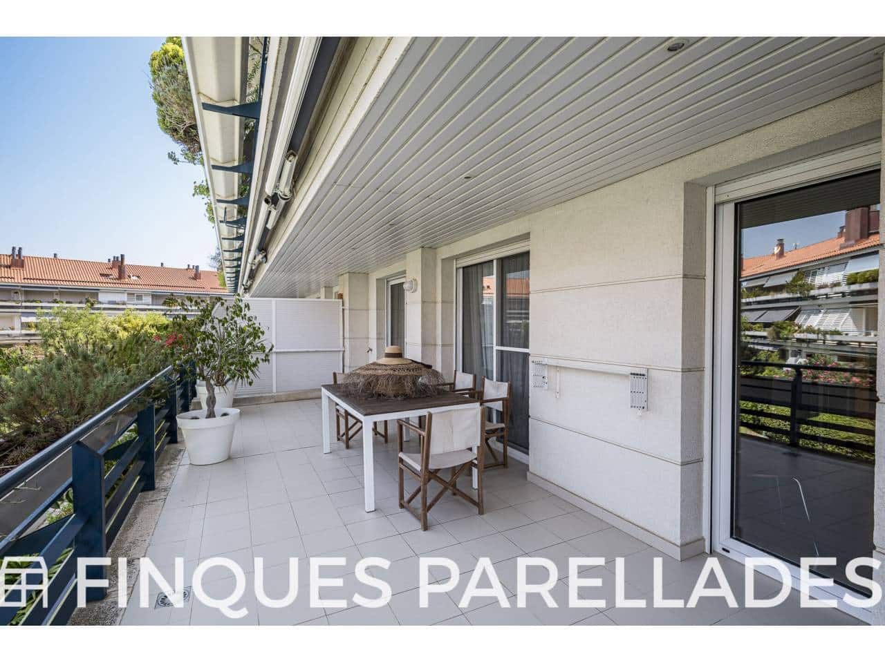 4 slaapkamer Flat te koop in Sitges met zwembad garage - € 1.450.000 (Ref: 9993741)