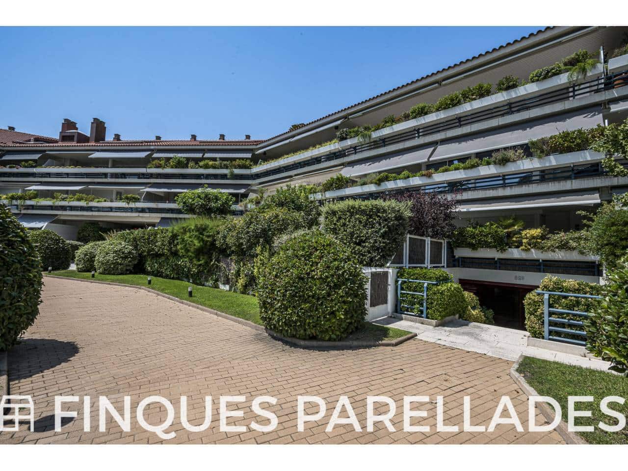 4 slaapkamer Flat te koop in Sitges met zwembad garage - € 1.450.000 (Ref: 9993741)