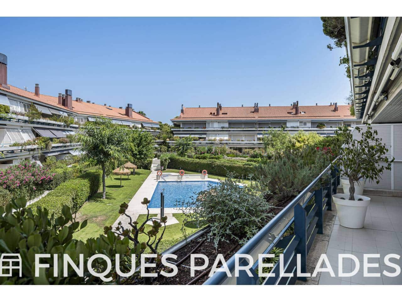 4 slaapkamer Flat te koop in Sitges met zwembad garage - € 1.450.000 (Ref: 9993741)