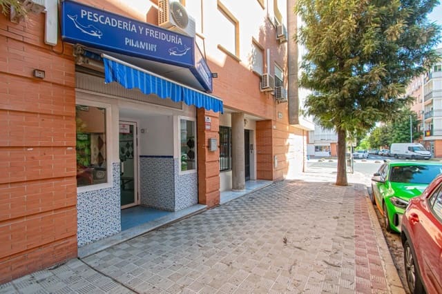 Gewerbe zu verkaufen in Montequinto, Dos Hermanas - 170.000 € (Ref: 10003756)