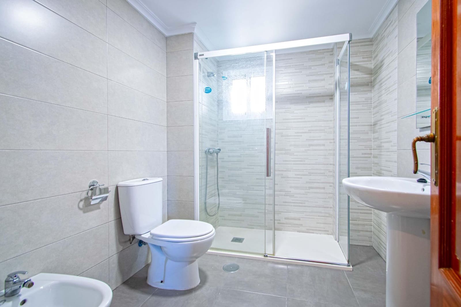 3 slaapkamer Flat te koop in Sevilla stad - € 179.000 (Ref: 10005711)