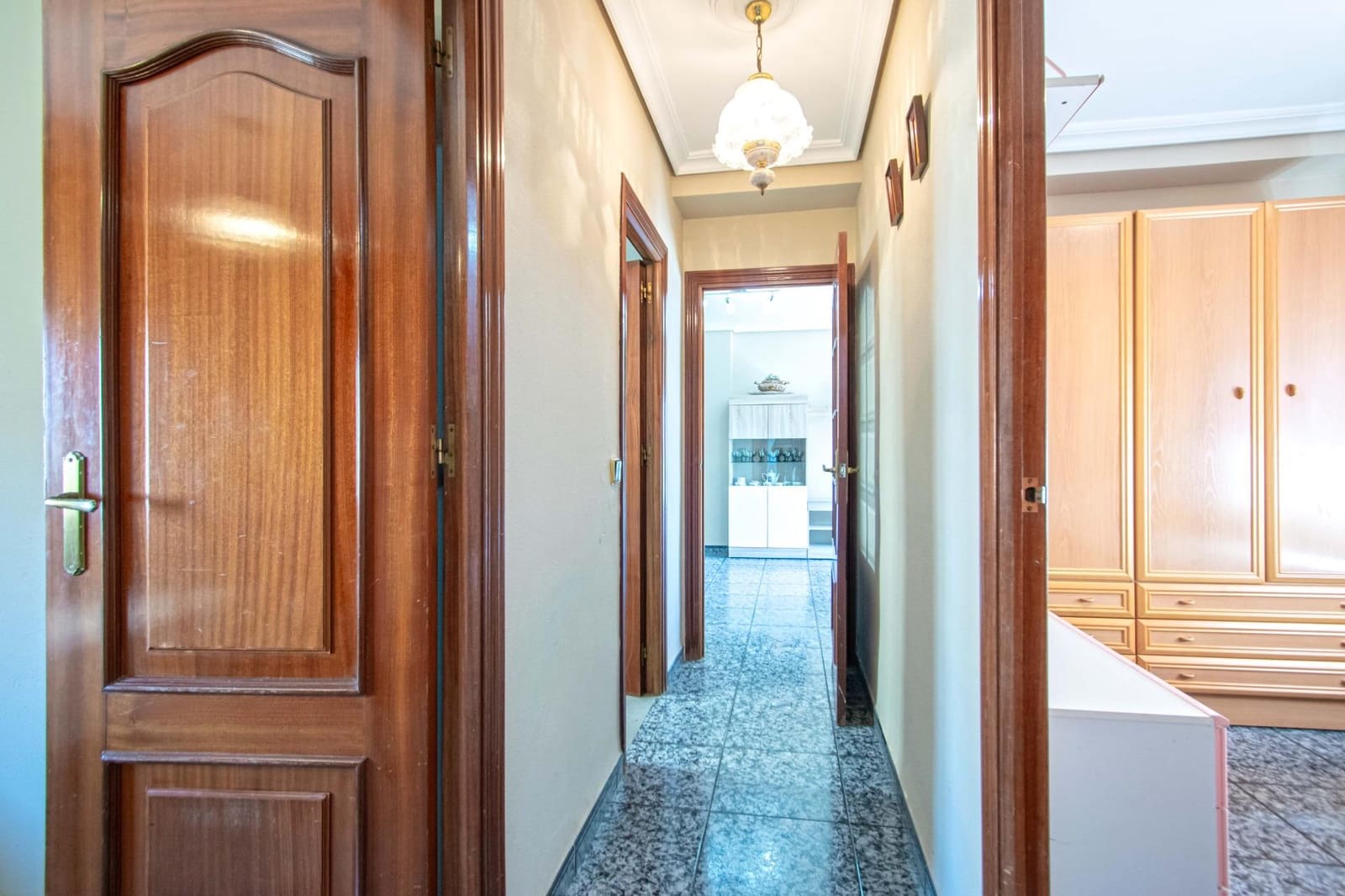 3 slaapkamer Flat te koop in Sevilla stad - € 179.000 (Ref: 10005711)