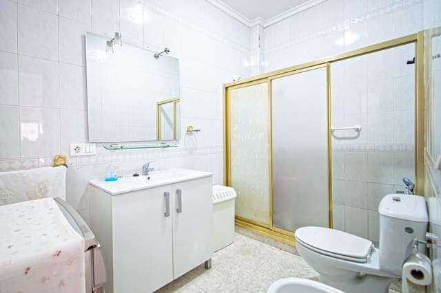 4 slaapkamer Huis te koop in Sevilla stad - € 850.000 (Ref: 10005713)