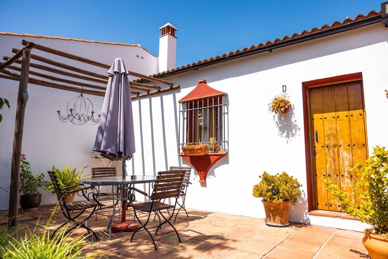 Finca/Casa Rural de 28 habitaciones en Montejaque en venta con piscina - 3.181.500 € (Ref: 10006360)