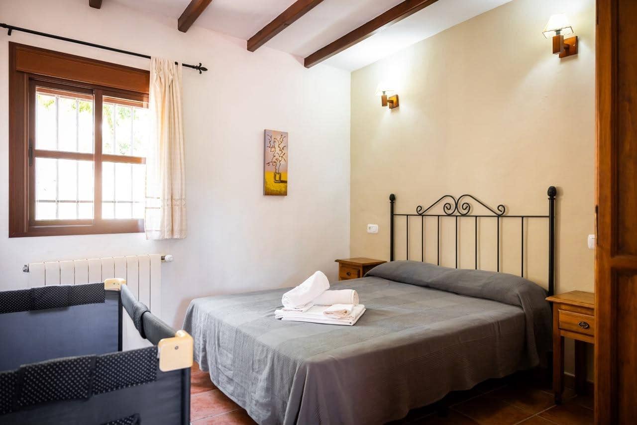 Finca/Casa Rural de 28 habitaciones en Montejaque en venta con piscina - 3.181.500 € (Ref: 10006360)