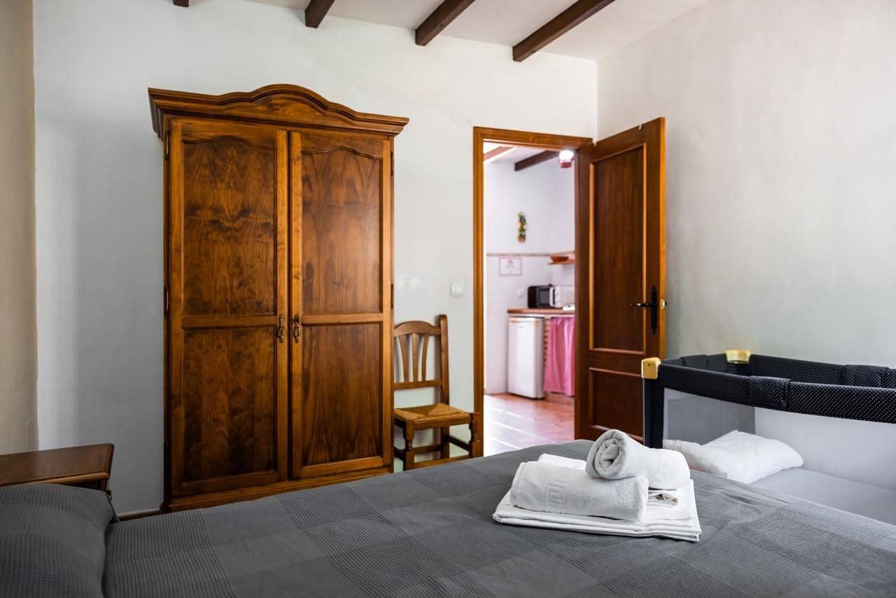 Finca/Casa Rural de 28 habitaciones en Montejaque en venta con piscina - 3.181.500 € (Ref: 10006360)