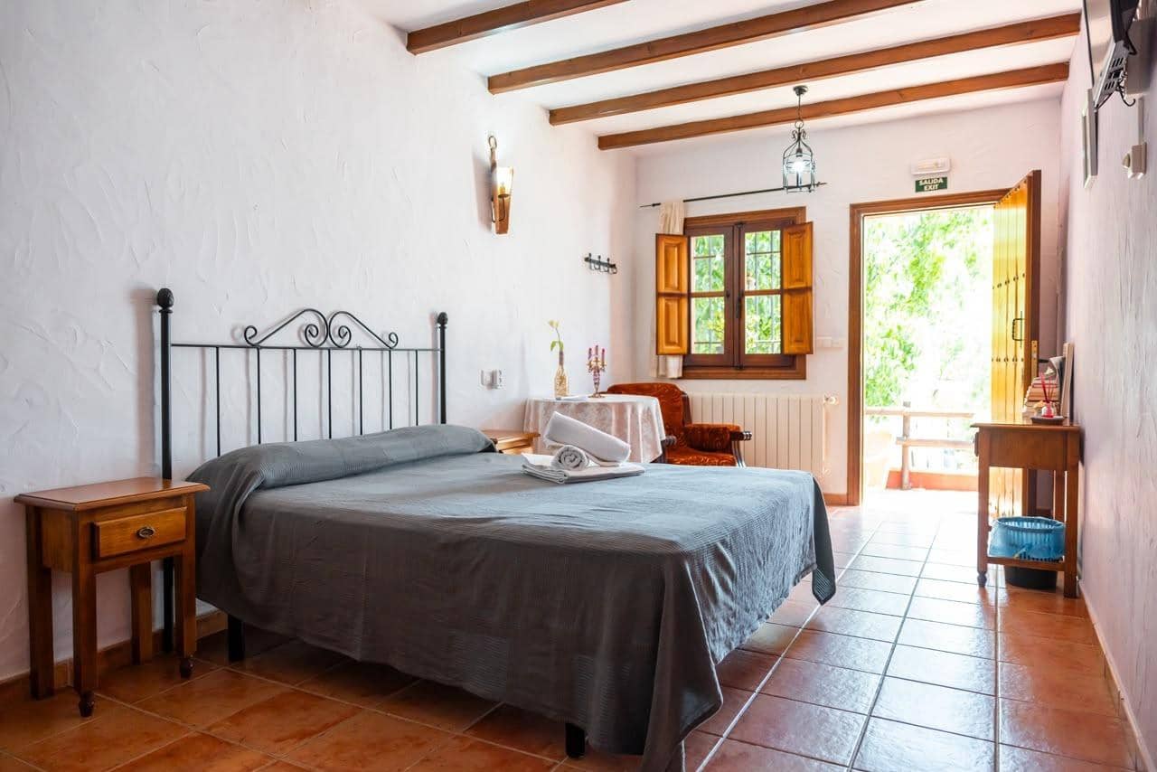 Finca/Casa Rural de 28 habitaciones en Montejaque en venta con piscina - 3.181.500 € (Ref: 10006360)