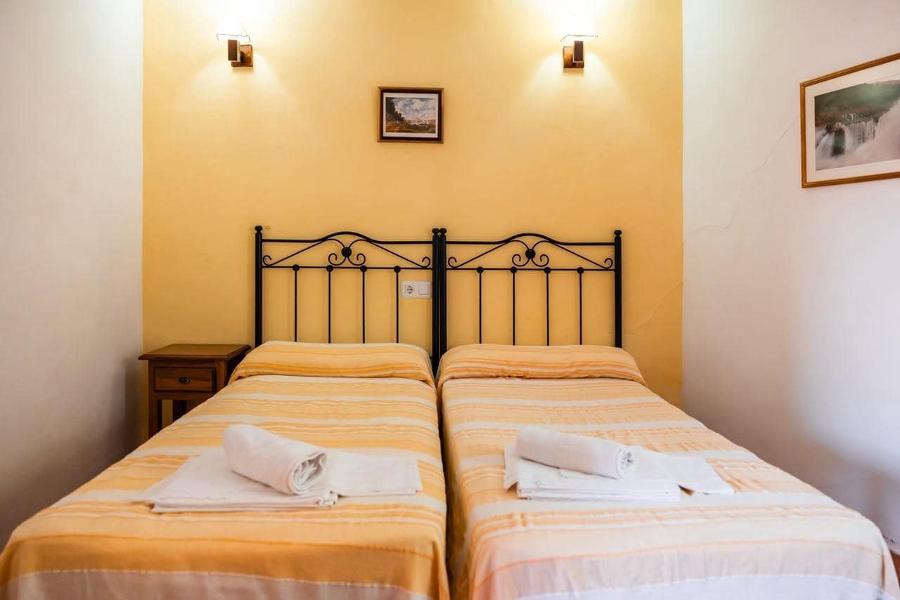 Finca/Casa Rural de 28 habitaciones en Montejaque en venta con piscina - 3.181.500 € (Ref: 10006360)