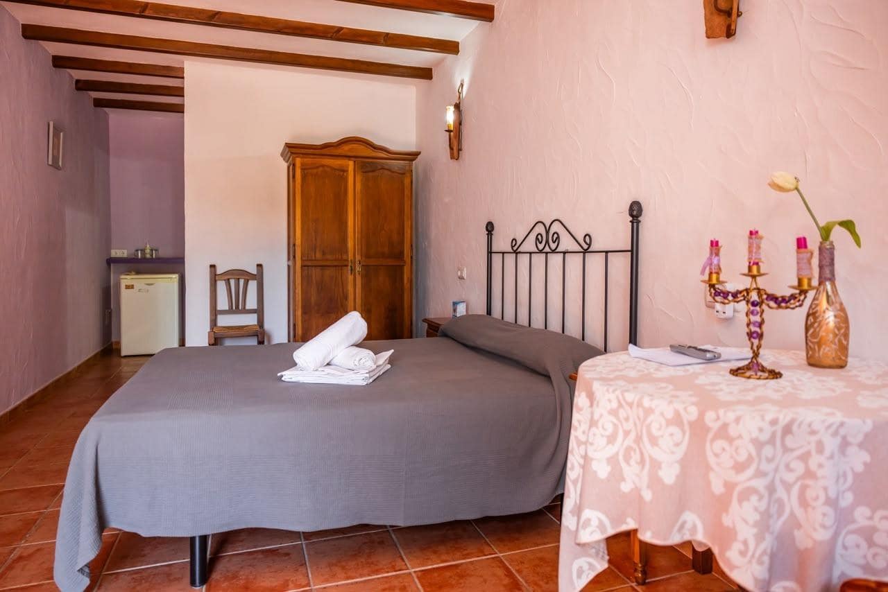 Finca/Casa Rural de 28 habitaciones en Montejaque en venta con piscina - 3.181.500 € (Ref: 10006360)