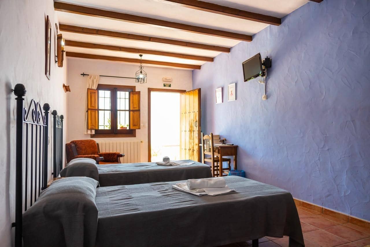 Finca/Casa Rural de 28 habitaciones en Montejaque en venta con piscina - 3.181.500 € (Ref: 10006360)