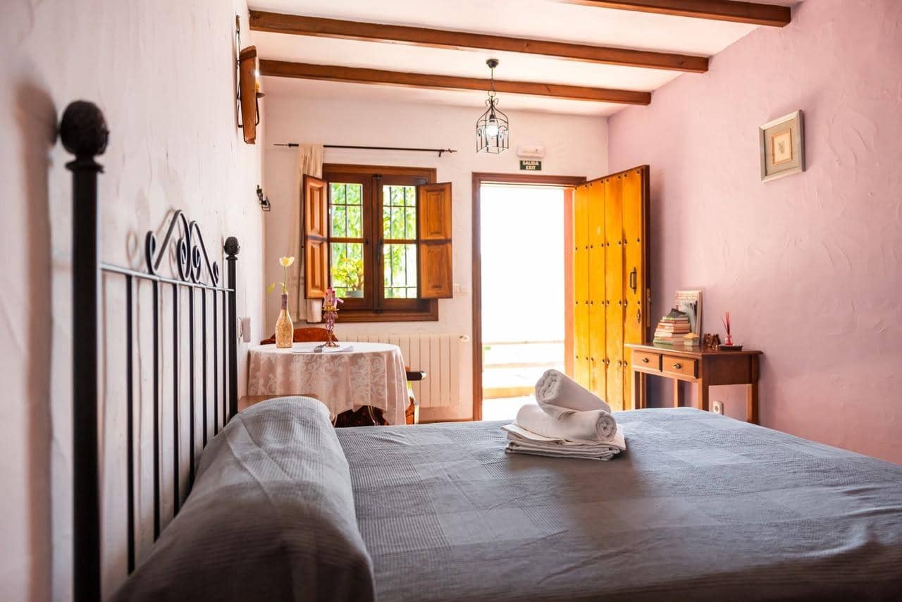 Finca/Casa Rural de 28 habitaciones en Montejaque en venta con piscina - 3.181.500 € (Ref: 10006360)