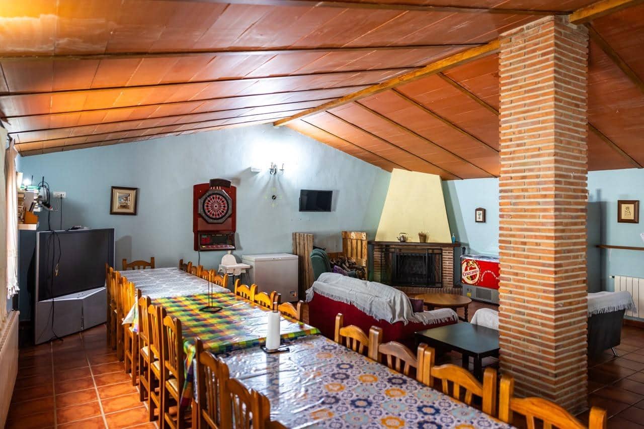 Finca/Casa Rural de 28 habitaciones en Montejaque en venta con piscina - 3.181.500 € (Ref: 10006360)