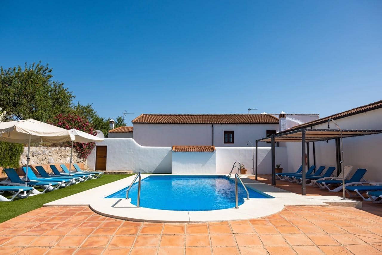 Finca/Casa Rural de 28 habitaciones en Montejaque en venta con piscina - 3.181.500 € (Ref: 10006360)