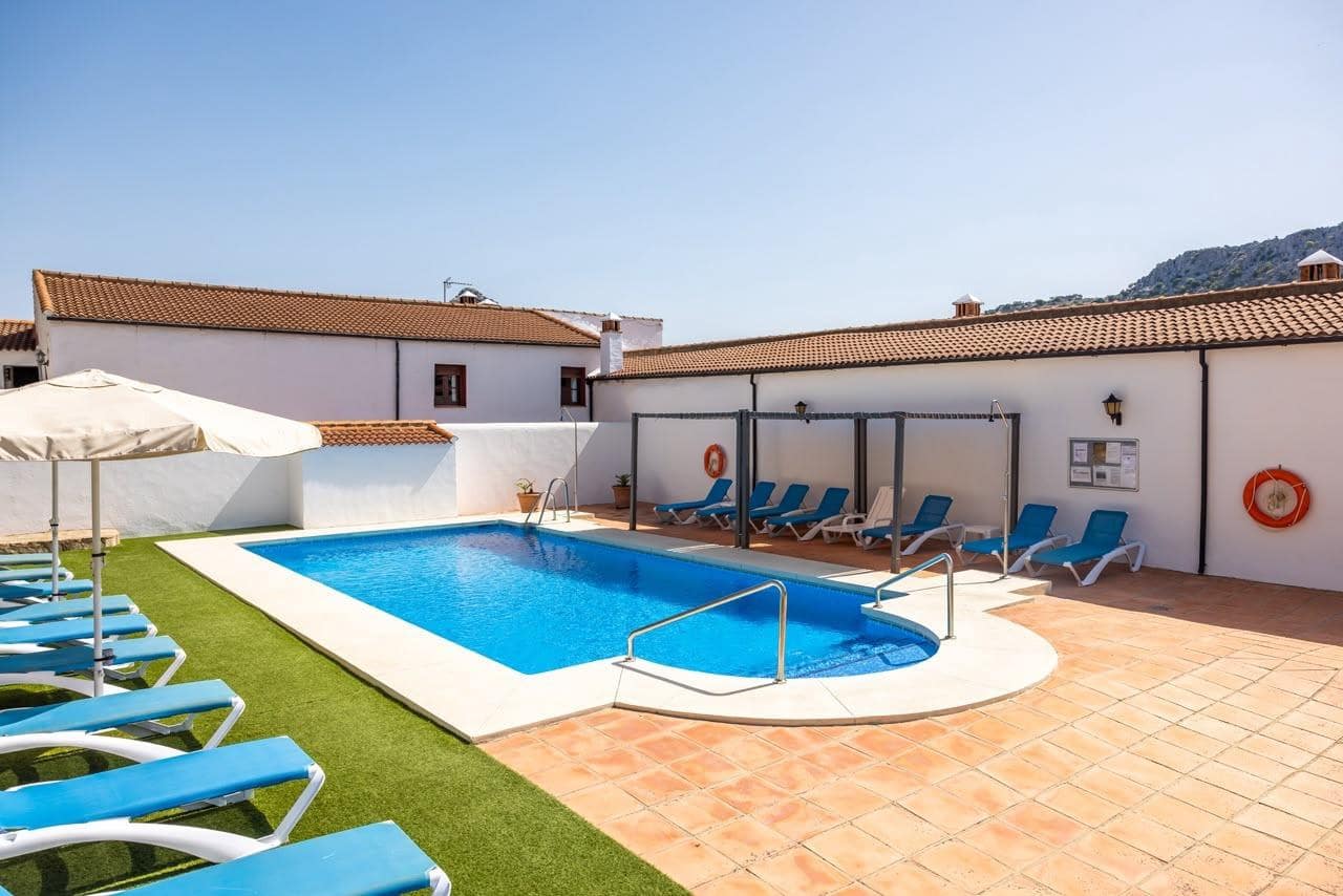 Finca/Casa Rural de 28 habitaciones en Montejaque en venta con piscina - 3.181.500 € (Ref: 10006360)