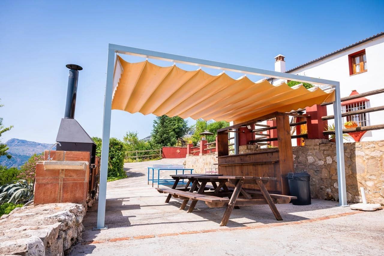 Finca/Casa Rural de 28 habitaciones en Montejaque en venta con piscina - 3.181.500 € (Ref: 10006360)