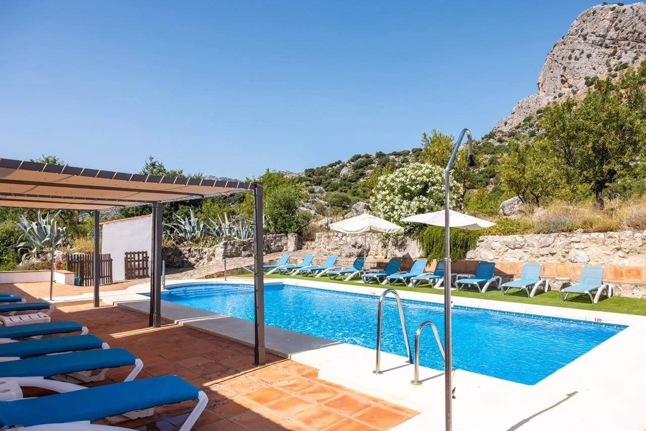 Finca/Casa Rural de 28 habitaciones en Montejaque en venta con piscina - 3.181.500 € (Ref: 10006360)