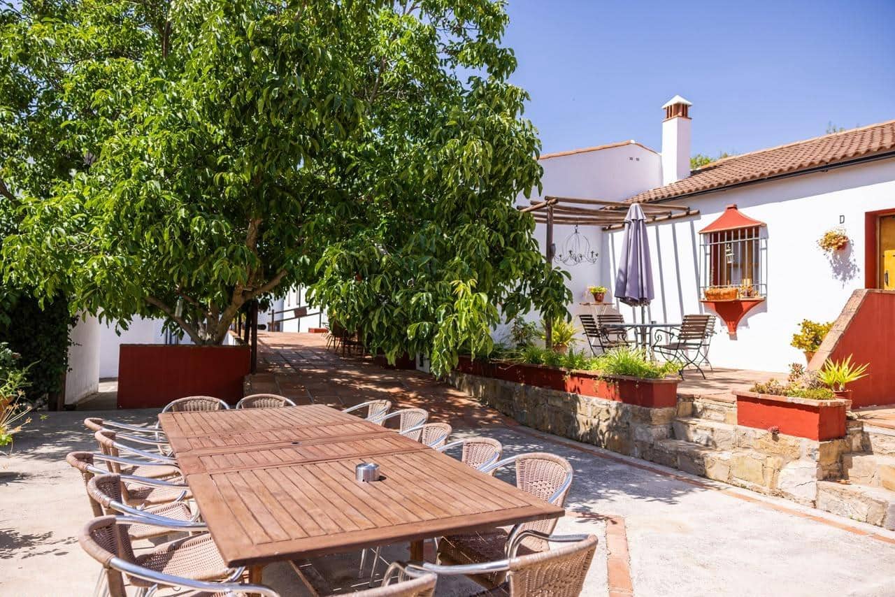 Finca/Casa Rural de 28 habitaciones en Montejaque en venta con piscina - 3.181.500 € (Ref: 10006360)
