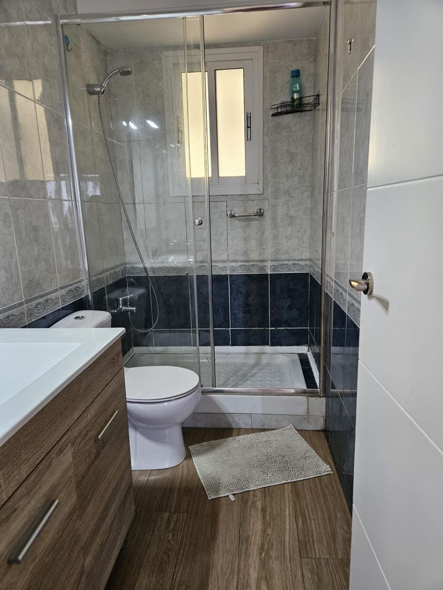 3 Zimmer Wohnung zu vermieten in Sevilla Stadt - 850 € (Ref: 10011535)