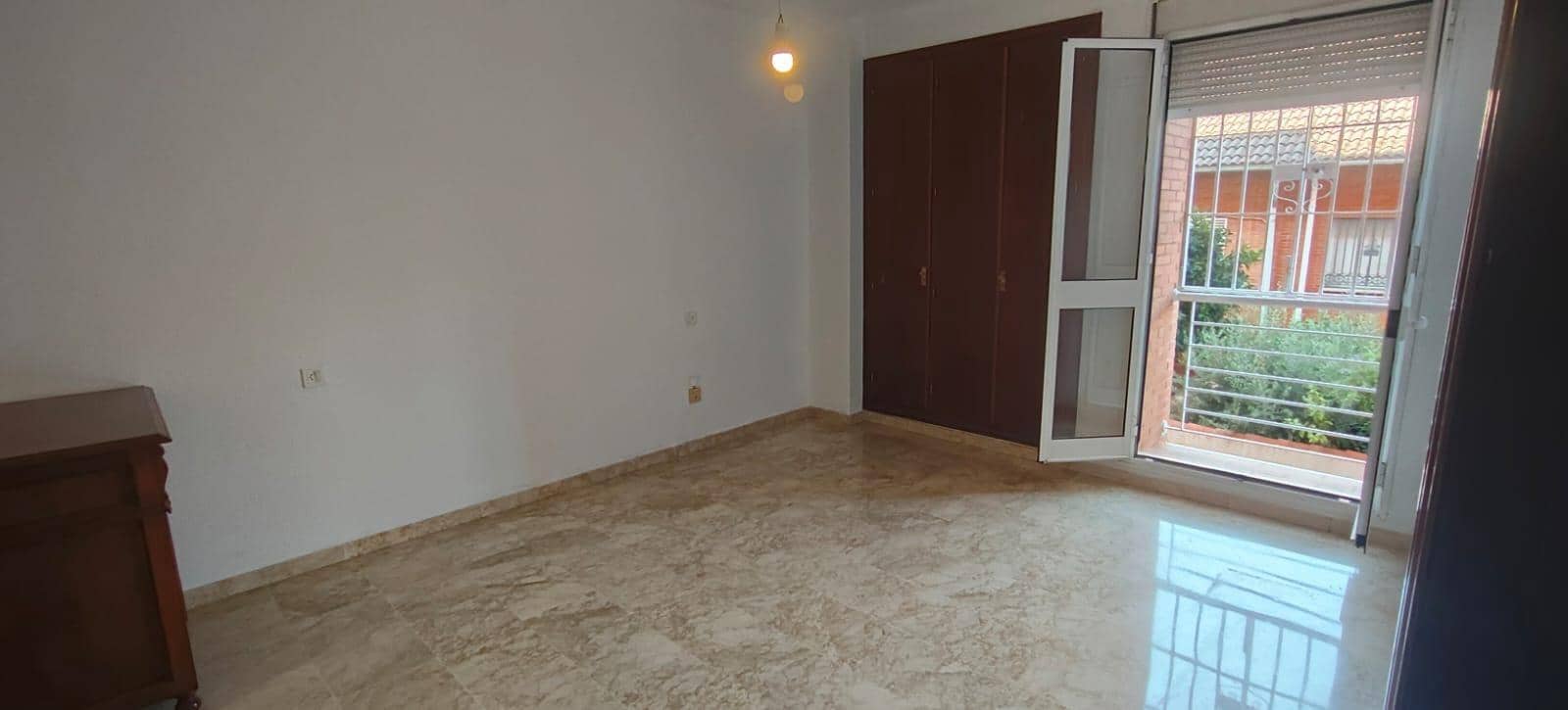 3 soveværelse Lejlighed til salg i Sevilla by - € 340.000 (Ref: 10011536)