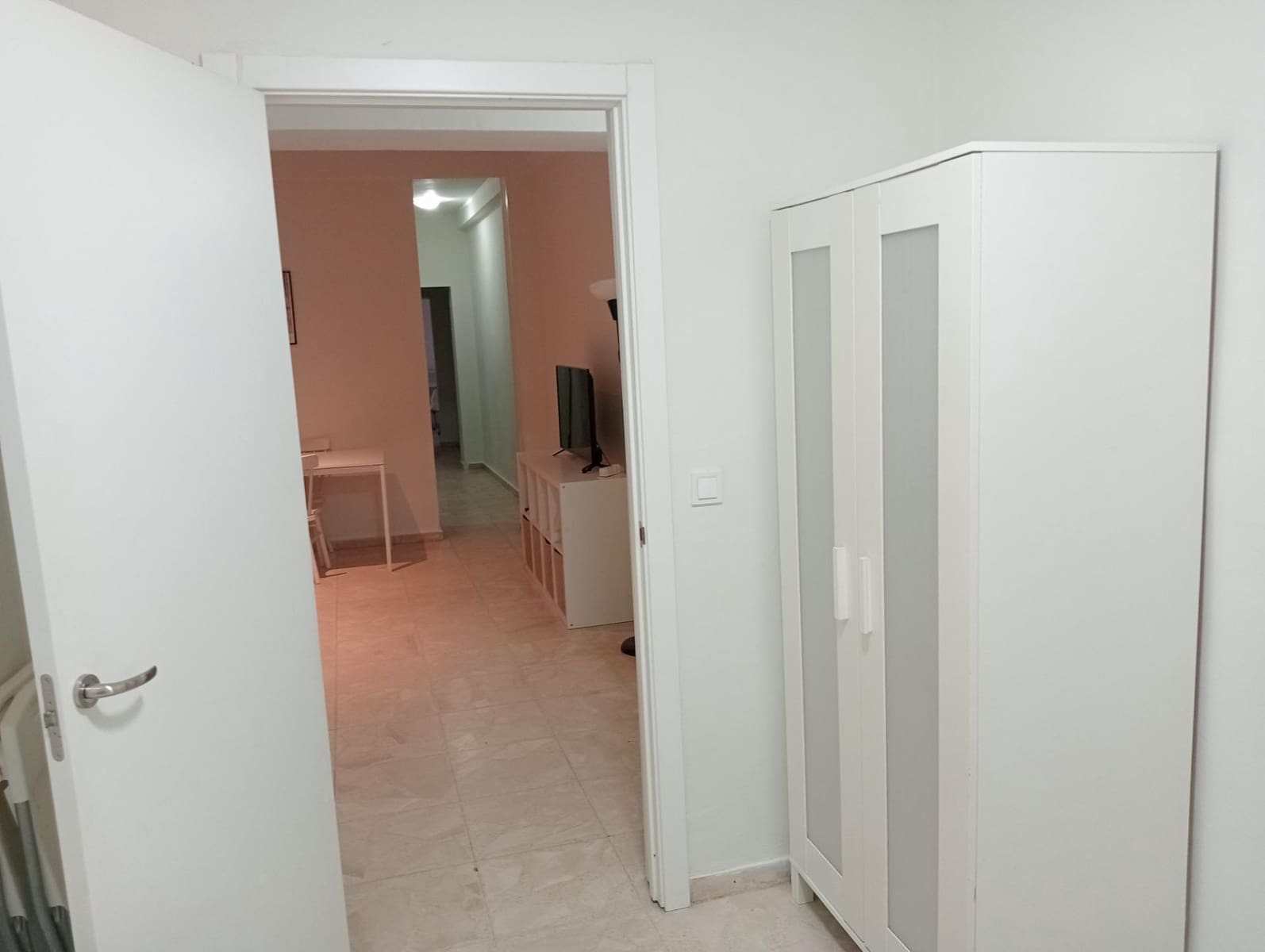 Piso de 3 habitaciones en Sevilla ciudad en alquiler - 900 € (Ref: 10013420)