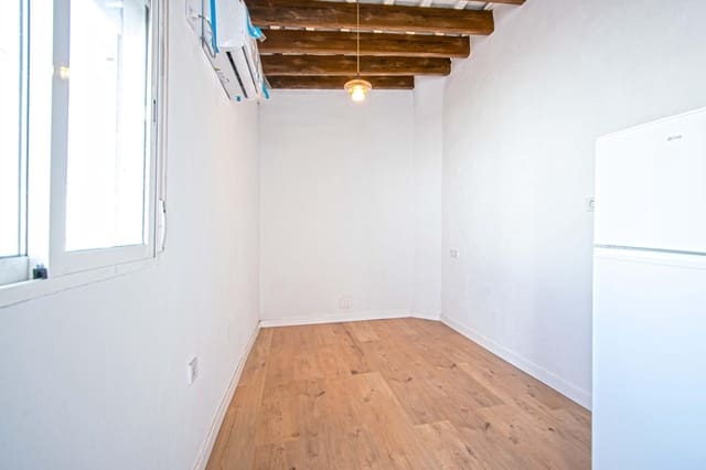 Studio til salgs i Sevilla by - € 154 500 (Ref: 10015661)