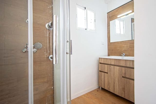 Studio til salgs i Sevilla by - € 154 500 (Ref: 10015661)