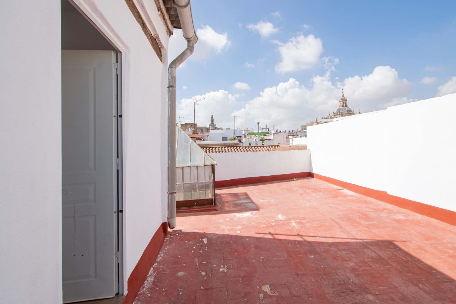 Studio for sale in Seville city - € 147,000 (Ref: 10015661)