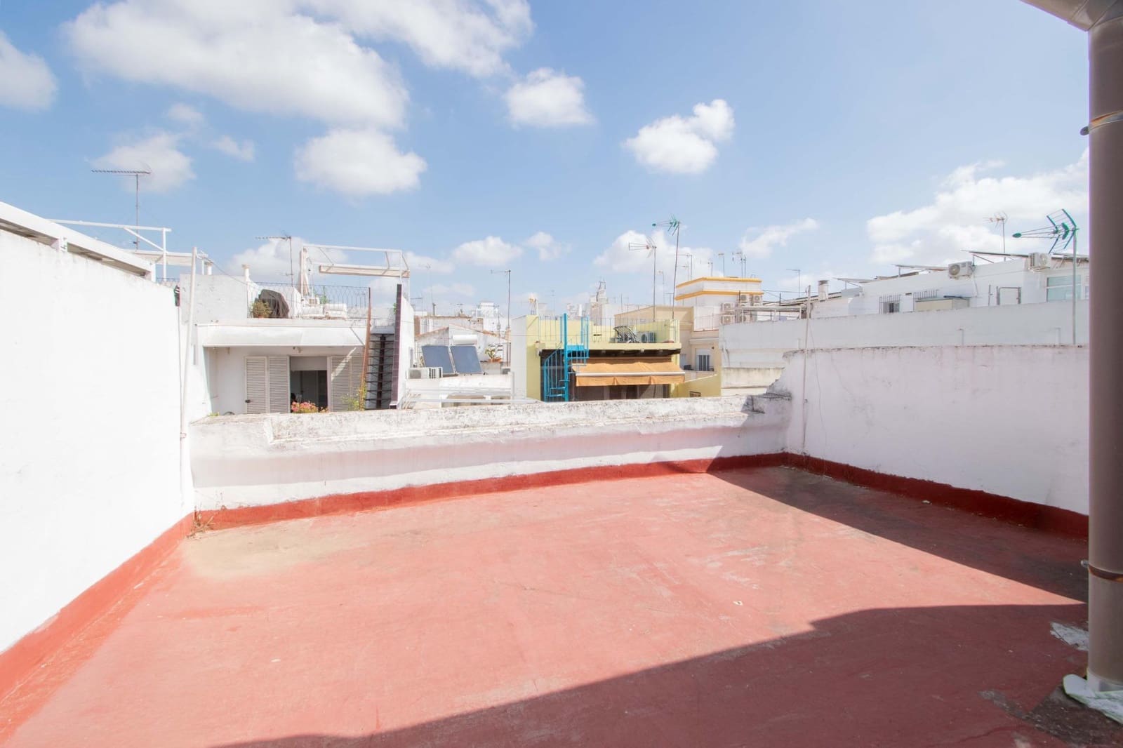 Studio for sale in Seville city - € 147,000 (Ref: 10015661)