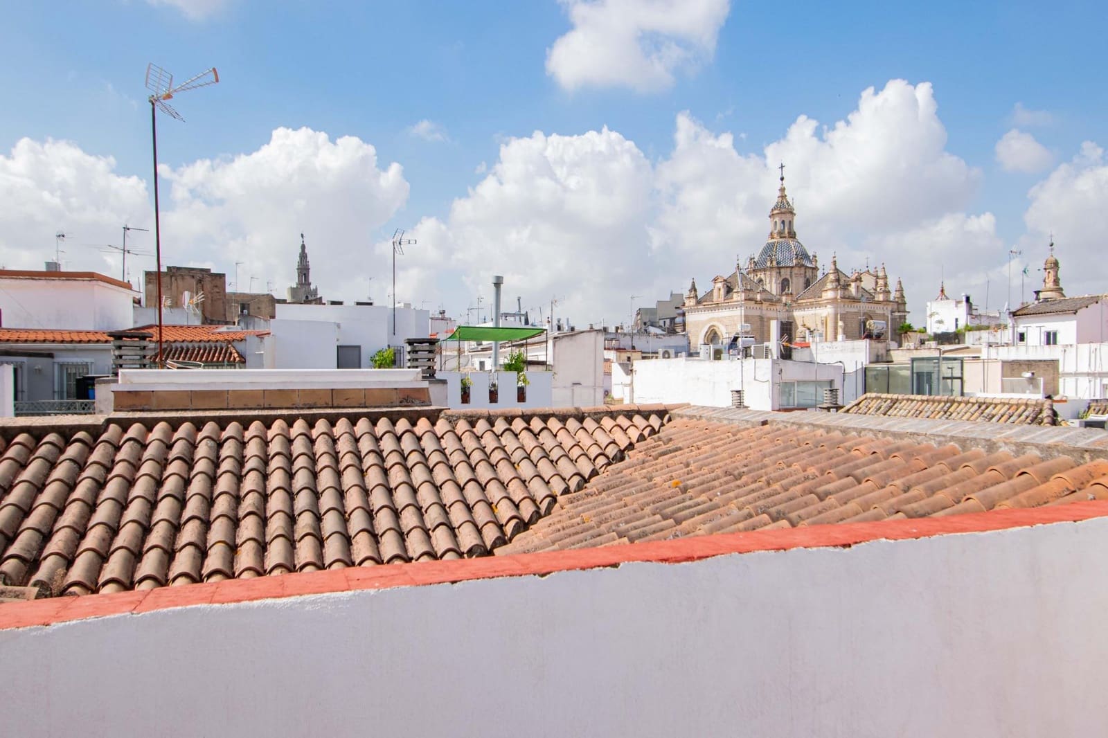 Studio for sale in Seville city - € 147,000 (Ref: 10015661)