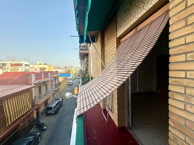 2 bedroom Flat for sale in La Plata, Seville city - € 75,000 (Ref: 10015662)