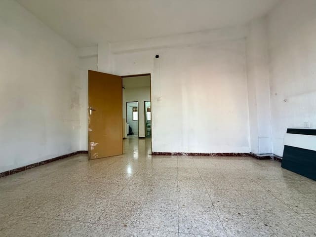 2 bedroom Flat for sale in La Plata, Seville city - € 75,000 (Ref: 10015662)