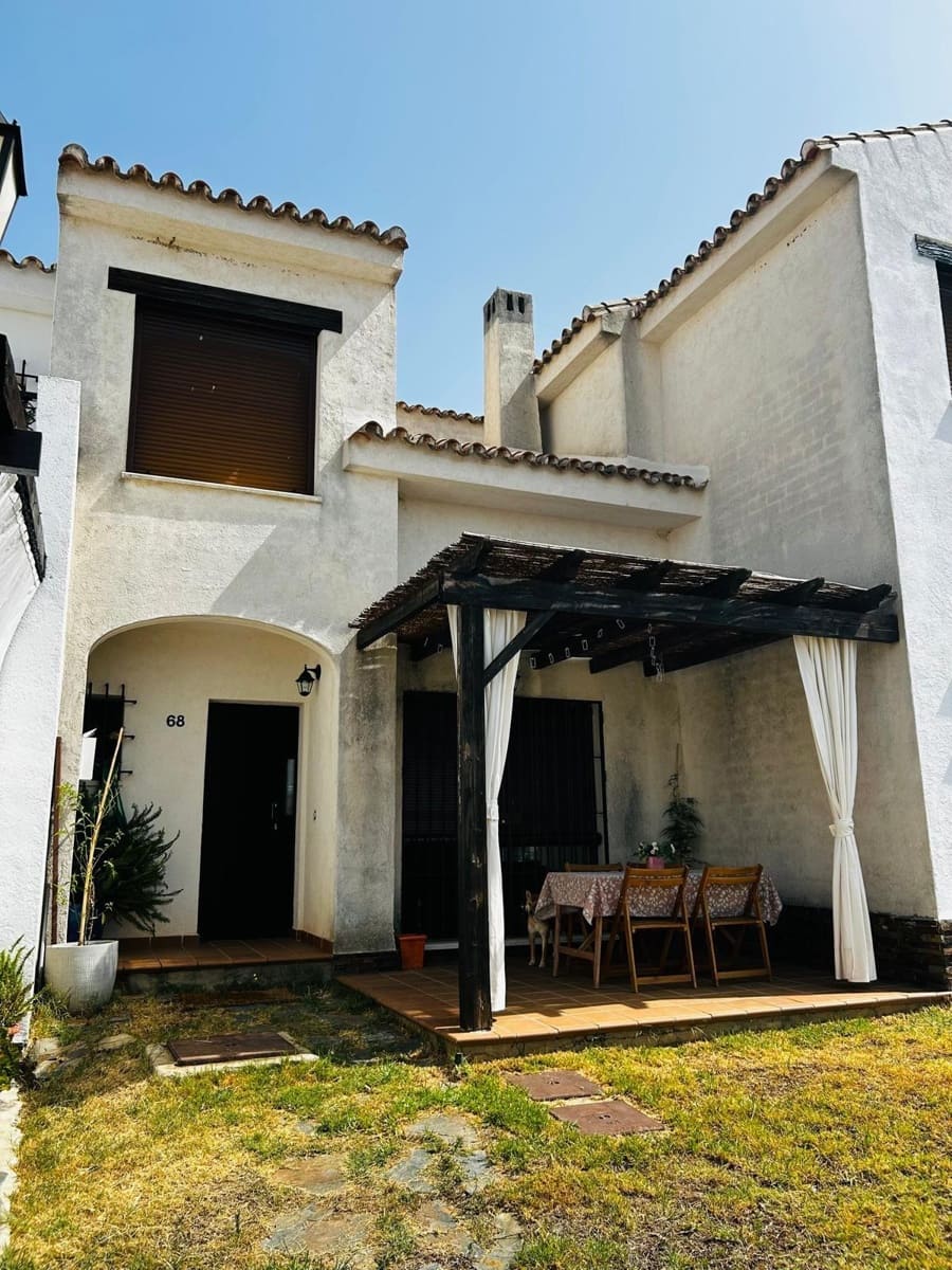 2 bedroom Terraced Villa for sale in El Ronquillo with pool - € 140,000 (Ref: 10017588)