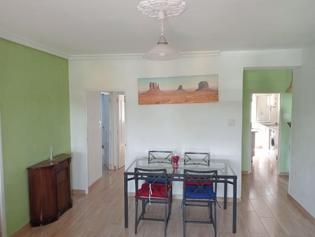 3 soveværelse Lejlighed til leje i Sevilla by - € 960 (Ref: 10021010)