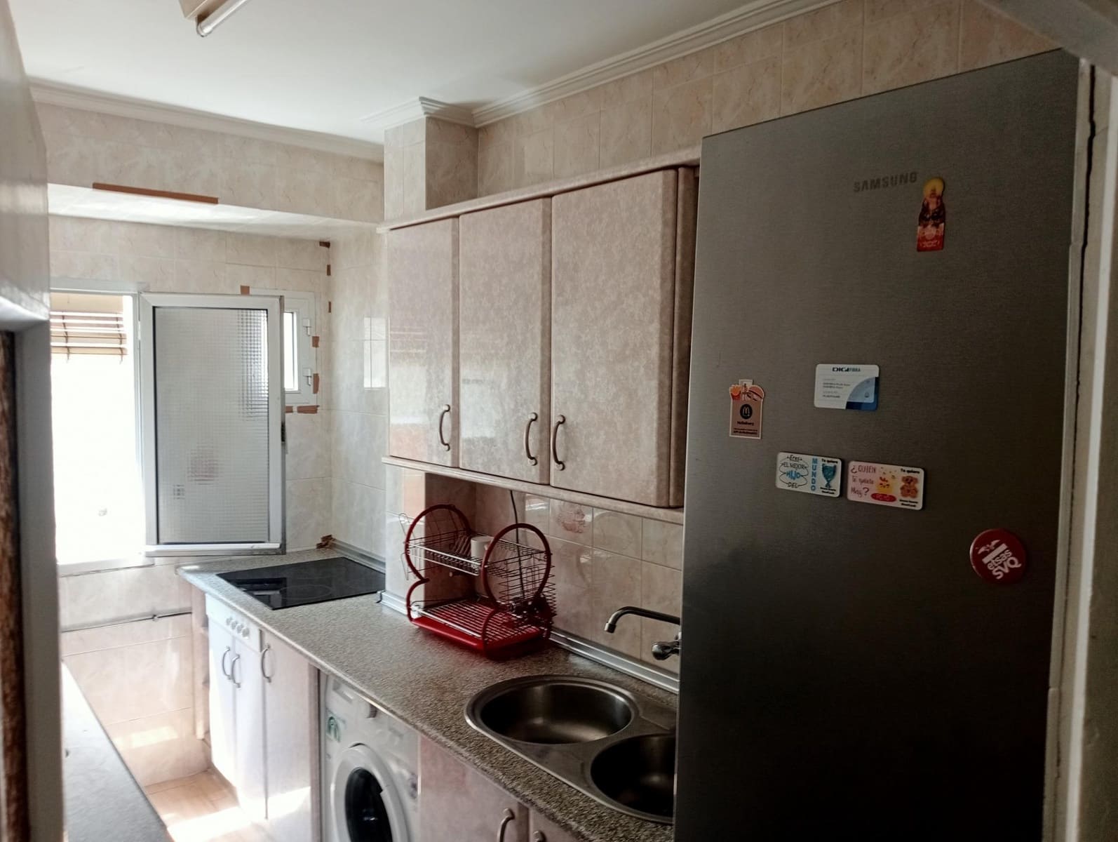 3 Zimmer Wohnung zu vermieten in Sevilla Stadt - 960 € (Ref: 10021010)