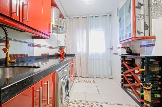 3 sypialnia Mieszkanie na sprzedaż w Miasto Sewilla z garażem - 285 000 € (Ref: 10021011)