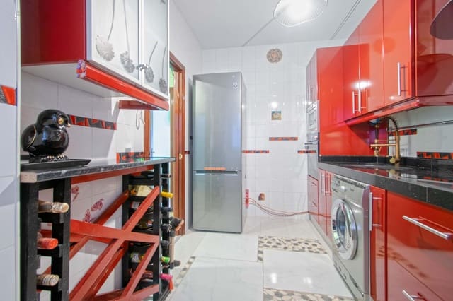 3 sypialnia Mieszkanie na sprzedaż w Miasto Sewilla z garażem - 285 000 € (Ref: 10021011)