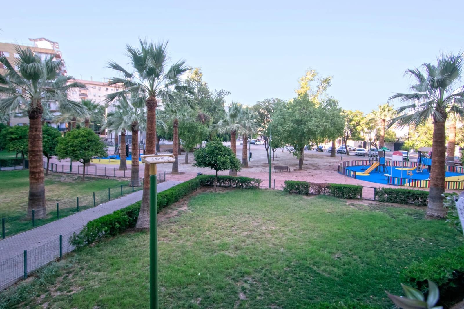 3 sypialnia Mieszkanie na sprzedaż w Miasto Sewilla z garażem - 285 000 € (Ref: 10021011)