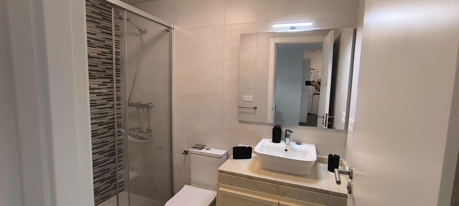1 soveværelse Lejlighed til leje i Sevilla by med swimmingpool - € 900 (Ref: 10022553)