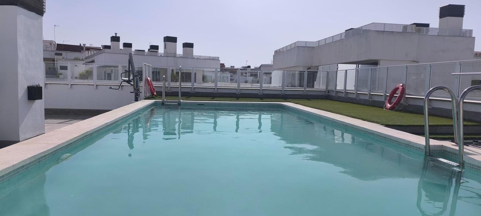 1 soveværelse Lejlighed til leje i Sevilla by med swimmingpool - € 900 (Ref: 10022553)