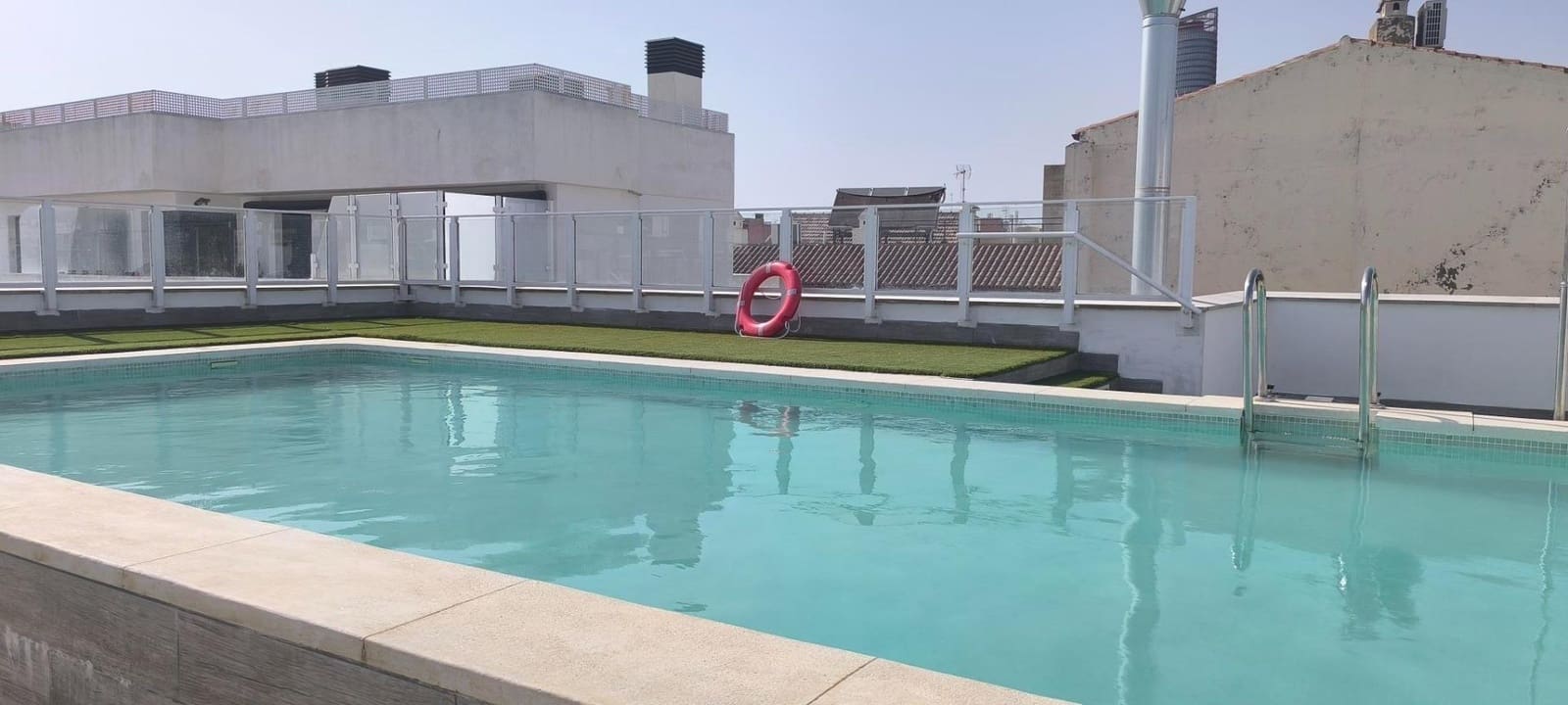 1 soveværelse Lejlighed til leje i Sevilla by med swimmingpool - € 900 (Ref: 10022553)