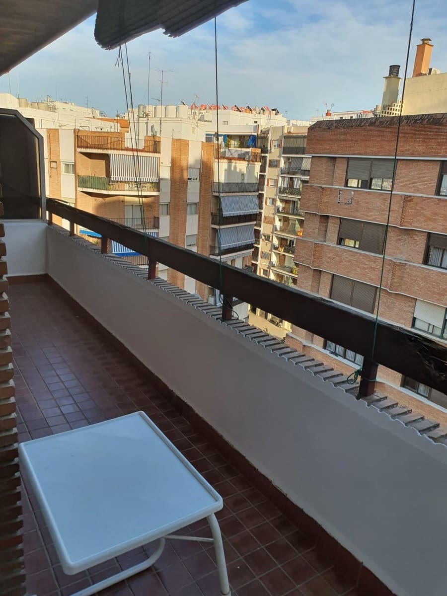 1 makuuhuone Huoneisto vuokrattavana paikassa Sevilla kaupunki - 900 € (Ref: 10022554)