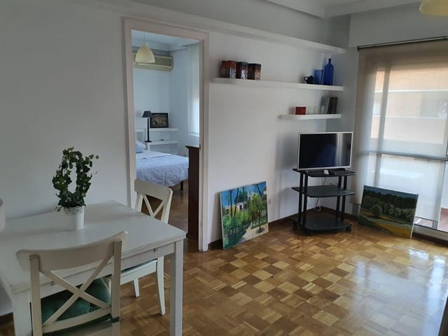 1 sypialnia Apartament do wynajęcia w Miasto Sewilla - 900 € (Ref: 10022554)